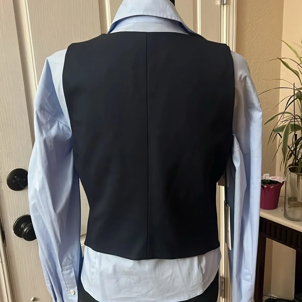 Babaton by Aritzia Vest - Picture 2 of 8